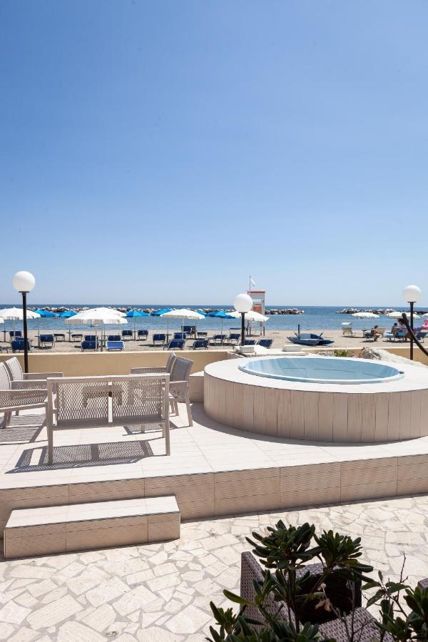 Hotel Primavera Sul Mare Lido Di Savio Exterior photo