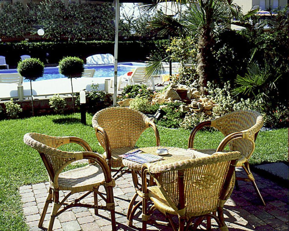 Hotel Primavera Sul Mare Lido Di Savio Exterior photo